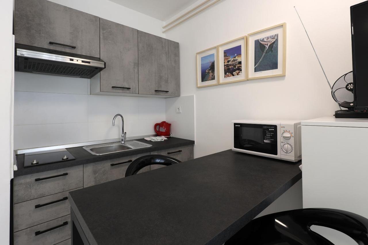 Rijeka Budget Rooms Exterior foto