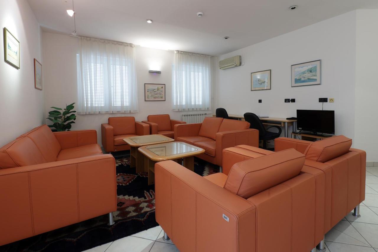 Rijeka Budget Rooms Exterior foto